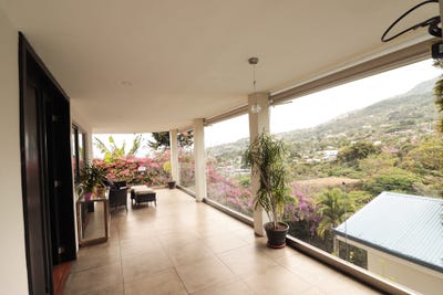 /international/cr/escazu-bebedero-escazu-san-jose-escazu-san-jose-310107300411/