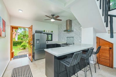 /international/cr/iguana-villas-2-perfectly-remodeled-2br-villa-at-white-sand-beach-iguana-villas-2-playa-junquillal-guanacaste-playa-junquillal-guanacaste-province-310102438210/