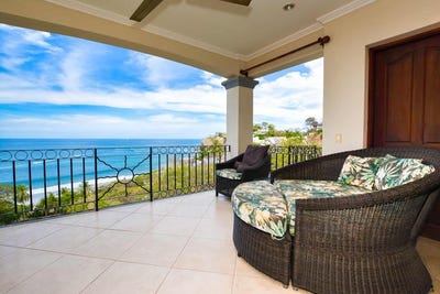 /international/cr/oceanica-817-luxurious-high-floor-ocean-view-condo-for-rent-in-playa-flamingo-playa-flamingo-guanacaste-province-120068677945/