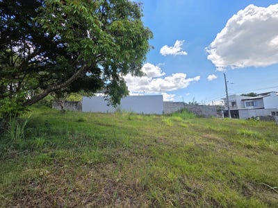 /international/cr/san-jose-de-la-montana-barva-heredia-barva-heredia-province-310106752134/
