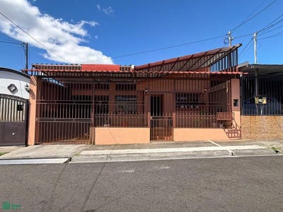 /international/cr/urbanizacion-los-chorros-san-pedro-poas-alajuela-poas-alajuela-province-310103096632/