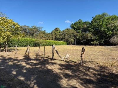 /international/cr/5-000-m2-lot-in-playa-potrero-prime-development-tempate-guanacaste-province-310105648213/