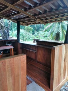 /international/cr/calle-paraiso-en-punta-uva-1-3km-antes-del-primer-puente-porton-de-madera-barrio-iriria-tercera-casa-a-la-izquierda-talamanca-limon-talamanca-limon-310100701938/?lang=zh-tw