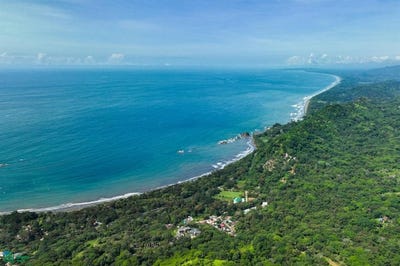 /international/cr/poza-azul-road-bahia-ballena-osa-puntarenas-osa-puntarenas-310098267344/