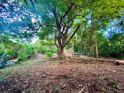 /international/cr/2300m2-commercial-and-residential-land-steps-from-the-ocean-surrounded-by-nature-in-mal-pais-and-10-min-from-santa-teresa-mal-pais-puntarenas-310103240814/