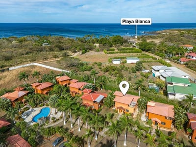 /international/cr/iguana-villas-6-upgraded-furnished-villa-steps-from-playa-blanca-iguana-villas-condominiums-250m-east-of-playa-blanca-junquillal-guanacaste-playa-junquillal-guanacaste-province-310107493704/
