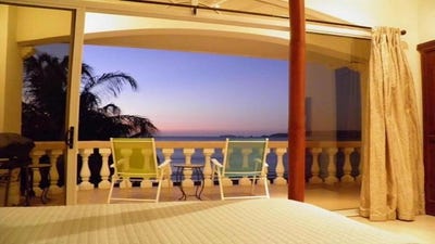 /international/cr/potrero-sunset-303-rare-beach-front-apartment-in-potrero-for-rent-playa-potrero-guanacaste-province-120068677937/