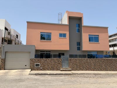 /international/cv/palmarejo-cape-verde-praia-praia-310108402811/