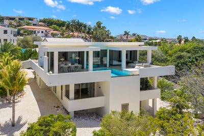 /international/cw/63-jan-sofat-q-willemstad-curacao-willemstad-curacao-310108270951/