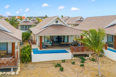 /international/cw/blue-bay-newly-built-3-bedroom-villa-in-golf-resort-with-strong-roi-blue-bay-curacao-blue-bay-curacao-310108290992/