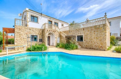 /international/cy/acheritou-famagusta-310107499546/