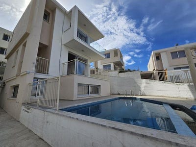 /international/cy/chlorakas-paphos-310099470242/