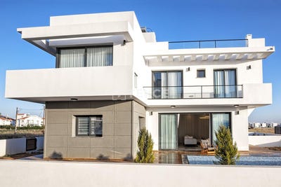 /international/cy/famagusta-famagusta-310098700431/