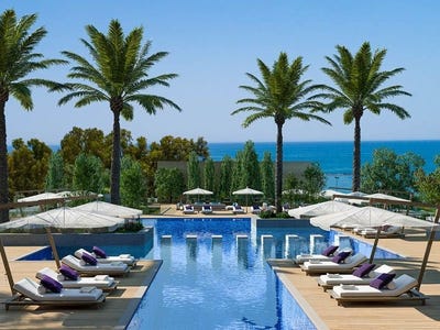 /international/cy/ayios-stylianos-limassol-310099277238/