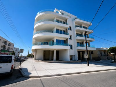 /international/cy/larnaca-larnaca-310108466040/