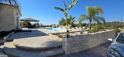 /international/cy/lasa-paphos-310109110558/
