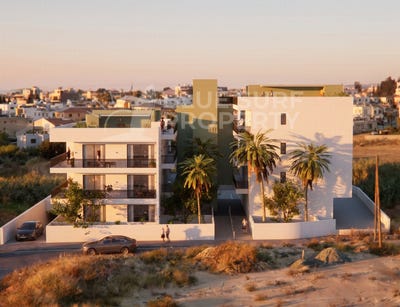 /international/cy/larnaca-larnaca-310108943196/