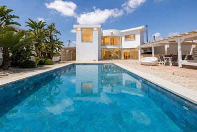 /international/cy/aradippou-larnaca-310108043511/
