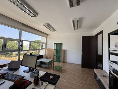 /international/cy/larnax-larnaca-310108217140/