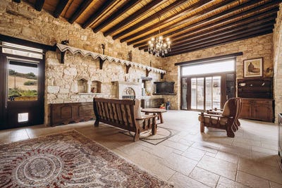 /international/cy/akourdaleia-pano-paphos-310105299442/