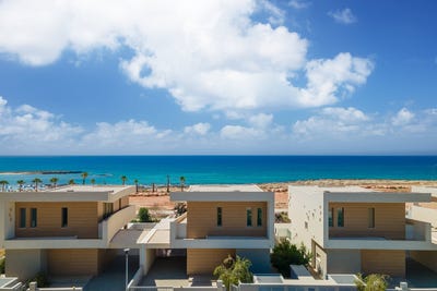 /international/cy/agia-thekla-famagusta-310105296889/
