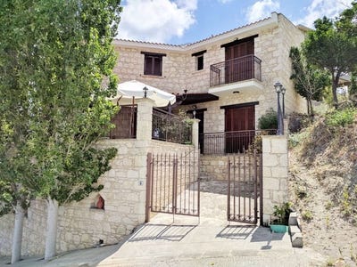 /international/cy/lysos-paphos-310099659028/