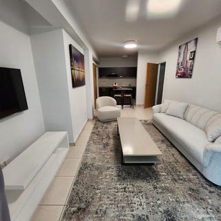 /international/cy/larnax-larnaca-310108087279/
