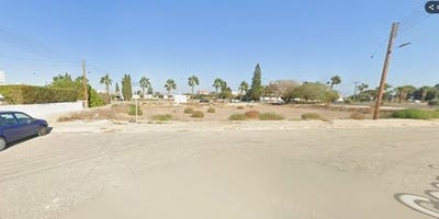 /international/cy/larnax-larnaca-310106997378/