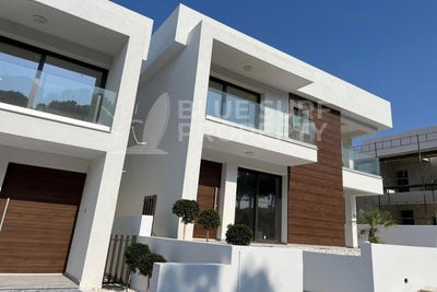 /international/cy/larnaca-larnaca-310104865124/