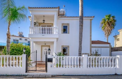 /international/cy/ayia-napa-famagusta-310104190072/