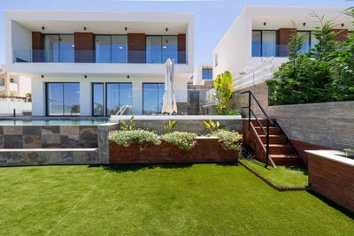 /international/cy/chlorakas-paphos-310108671121/
