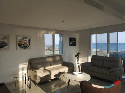 /international/cy/agios-tychon-larnaca-120092798240/