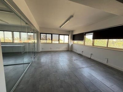 /international/cy/larnax-larnaca-310102766005/