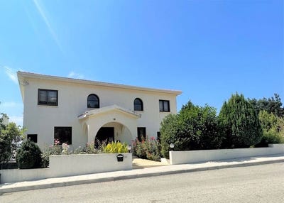 /international/cy/tala-paphos-310099467965/
