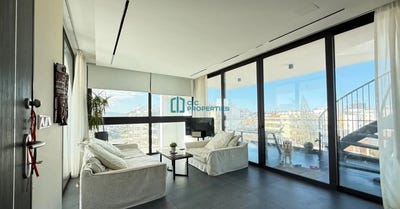 /international/cy/larnaca-larnaca-310108996598/