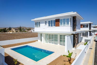 /international/cy/pyla-larnaca-310108000428/