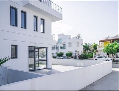 /international/cy/pyla-larnaca-310099467485/