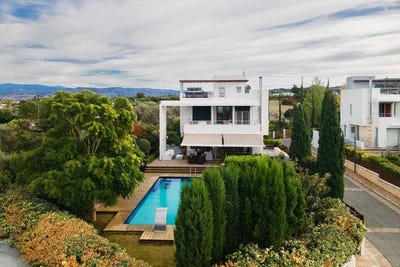 /international/cy/neo-chorio-paphos-310105299741/