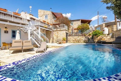 /international/cy/tochni-larnaca-310107973800/