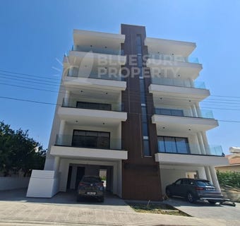 /international/cy/larnaca-larnaca-310108943359/