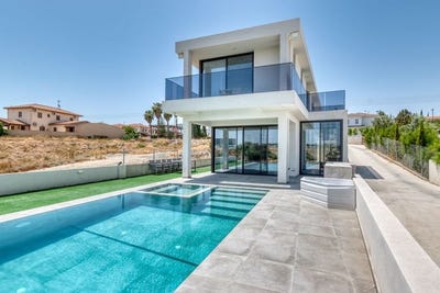 /international/cy/aradippou-larnaca-310099195667/