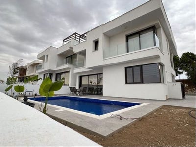 /international/cy/pyla-larnaca-310103558158/