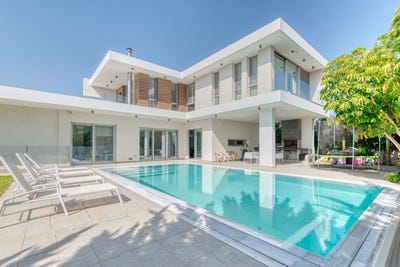 /international/cy/pyla-larnaca-310099147101/