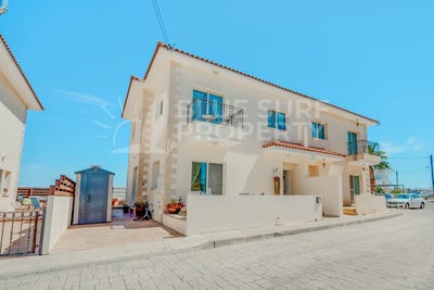 /international/cy/paralimni-famagusta-310108317926/
