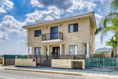 /international/cy/sia-nicosia-310099470276/