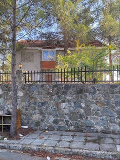 /international/cy/trimiklini-limassol-120092676513/
