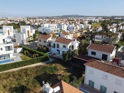 /international/cy/vrisoudion-street-famagusta-famagusta-310108188015/
