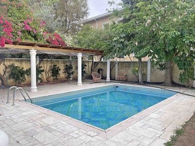 /international/cy/nicosia-nicosia-310102967944/