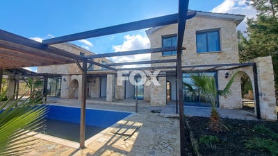 /international/cy/lasa-paphos-310107599211/