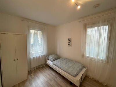 /international/de/duisburger-strasse-stuttgart-baden-wurttemberg-310107361309/